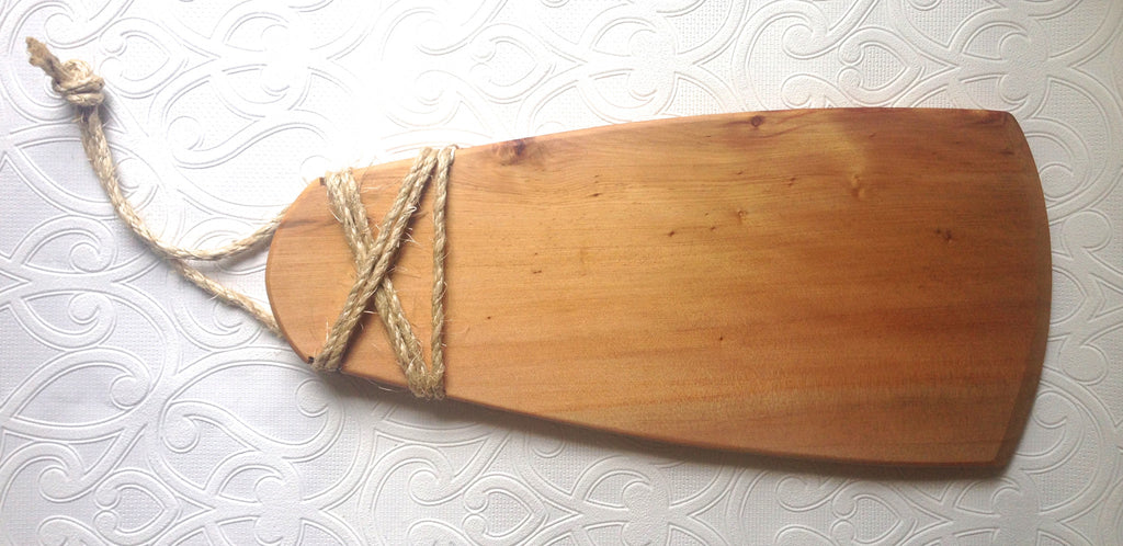 hei toki serving/chopping board